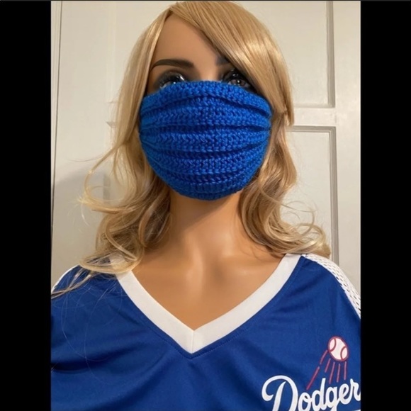 Hand-knitted Face Mask - Picture 9 of 11